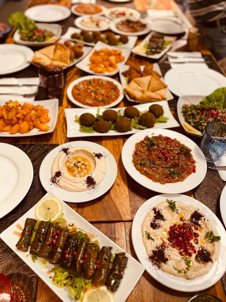 LA MEZA Autentiche Specialità Libanesi